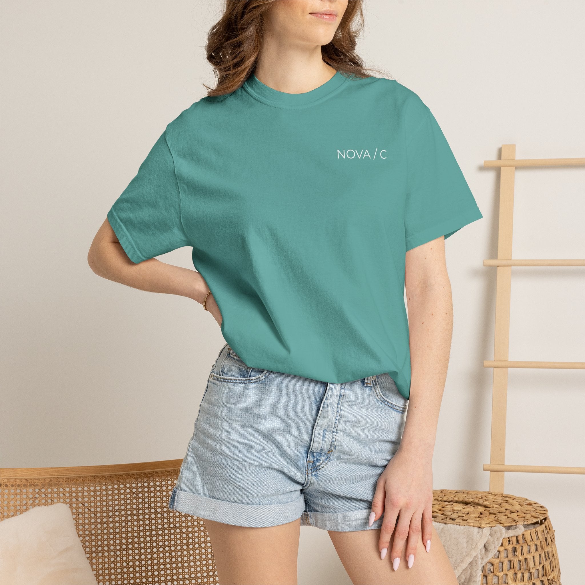 Signature Staple Tee / 01